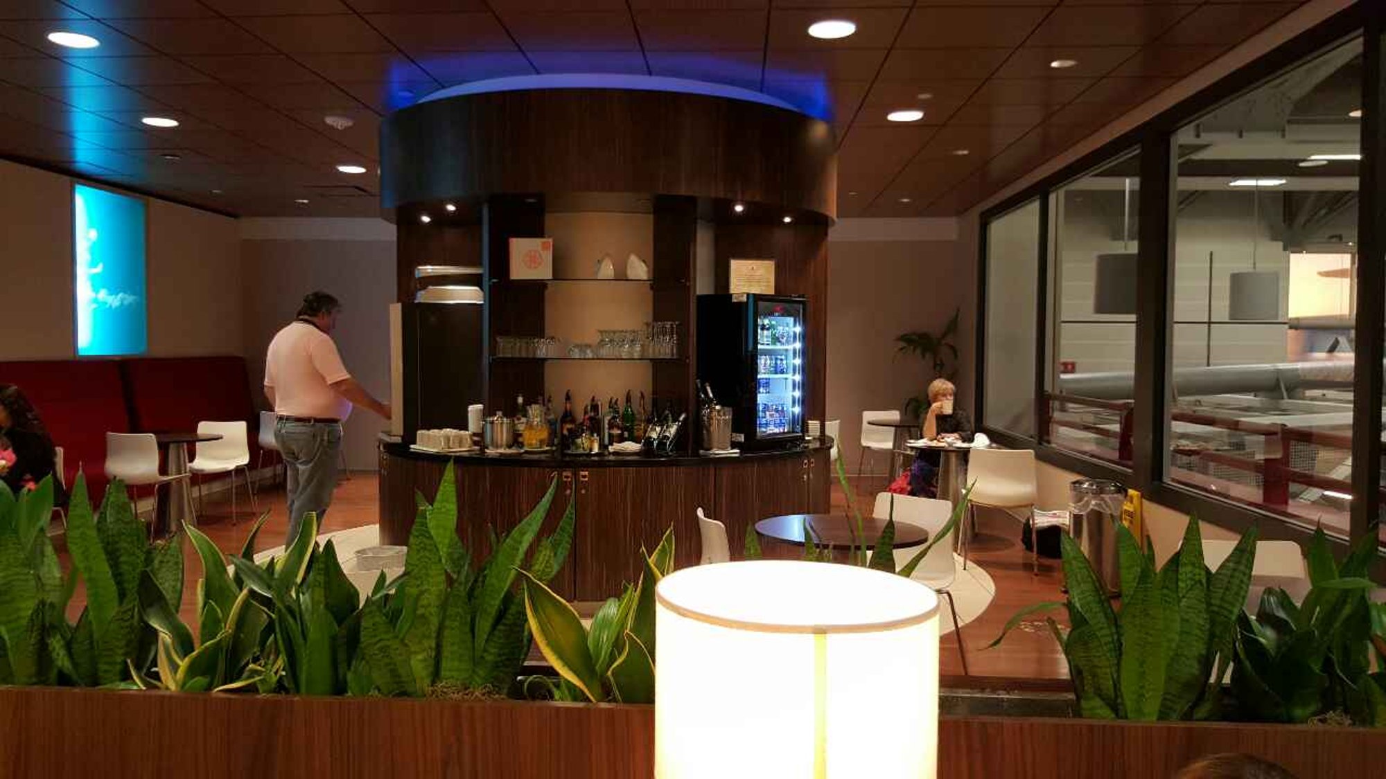 #4 of 5 images of KLM Crown Lounge (Temporarily Closed)