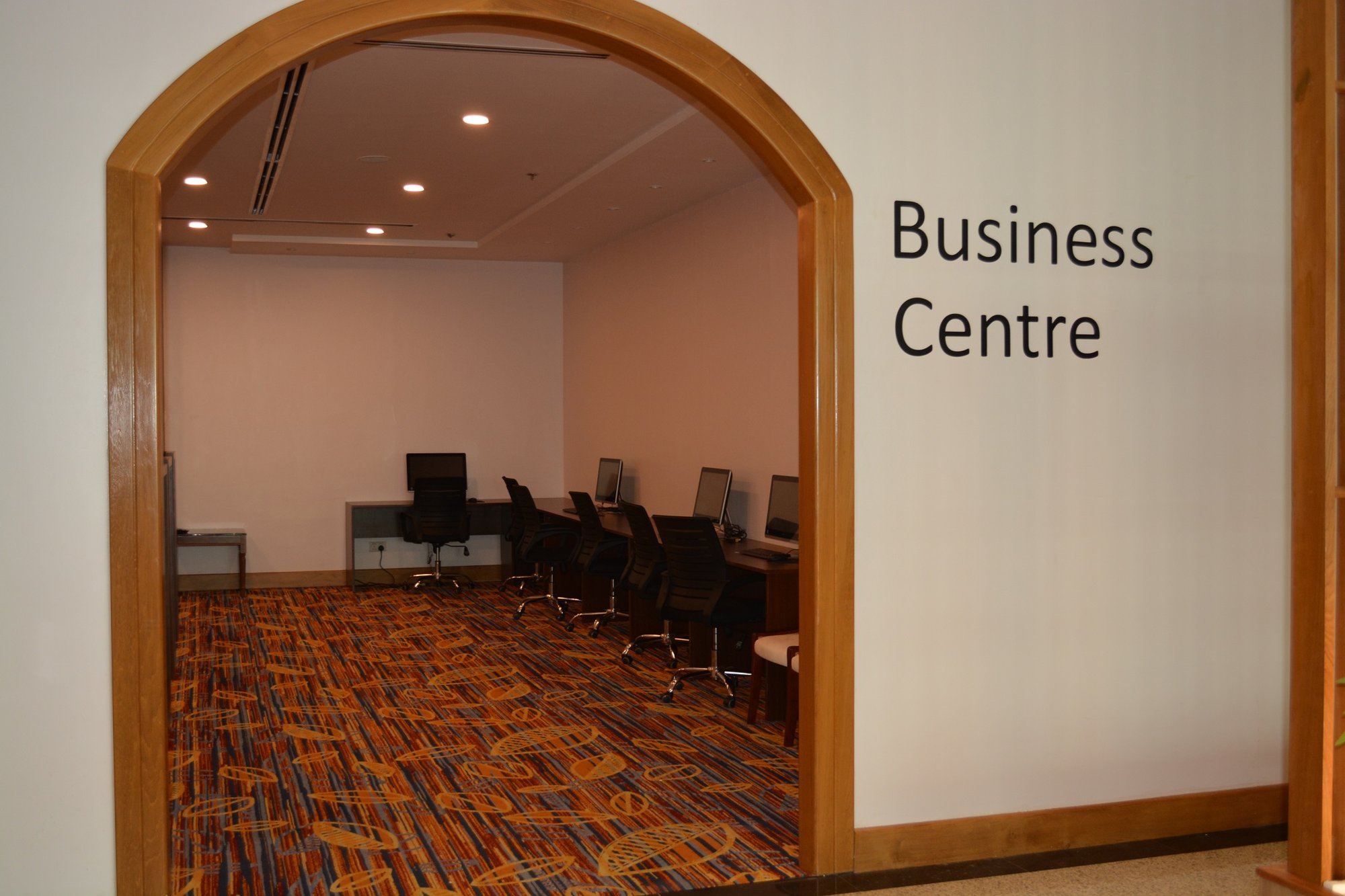 #5 of 5 images of Salon Sky Mingalar