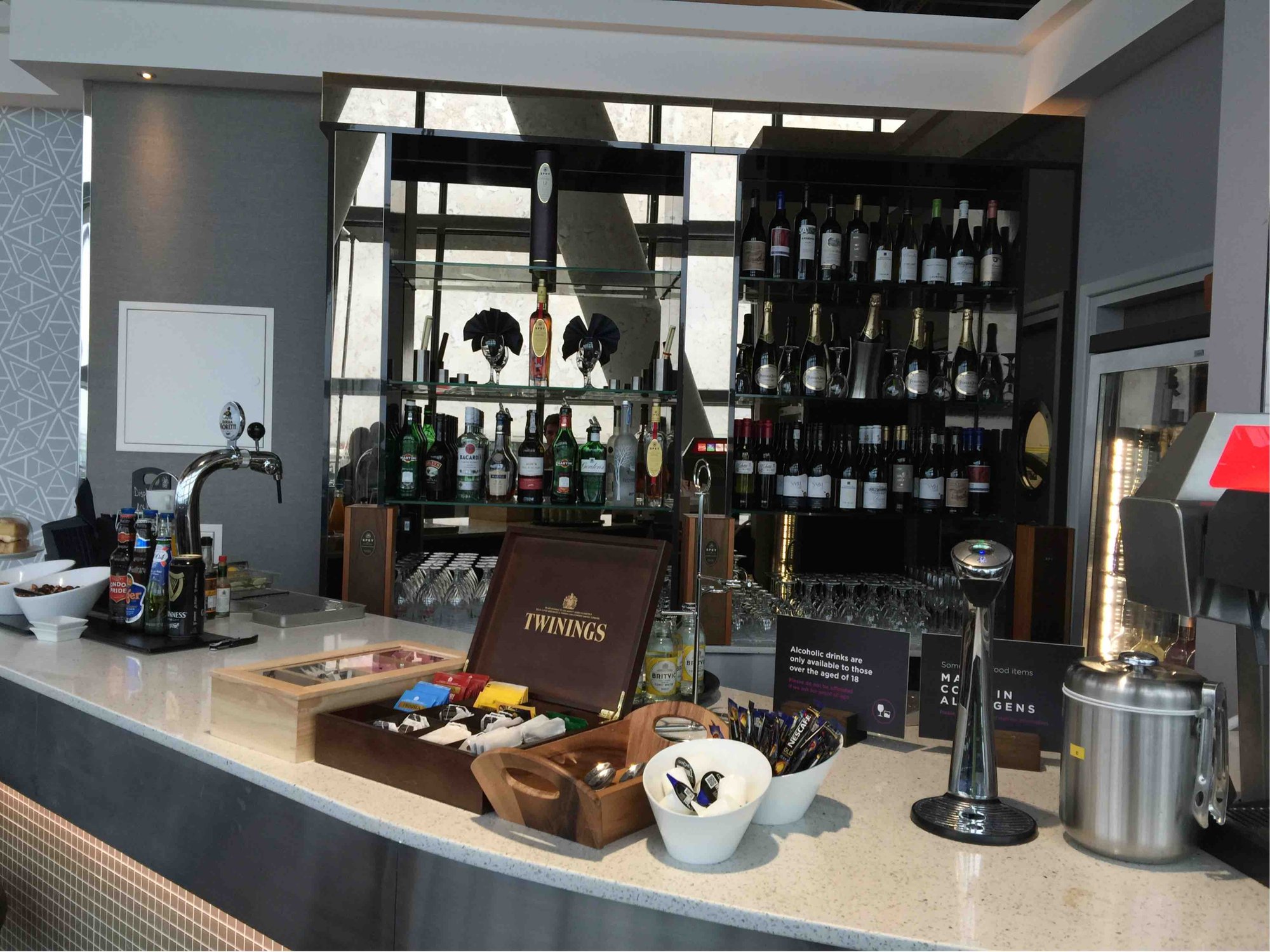 #5 of 5 images of Club Aspire Lounge