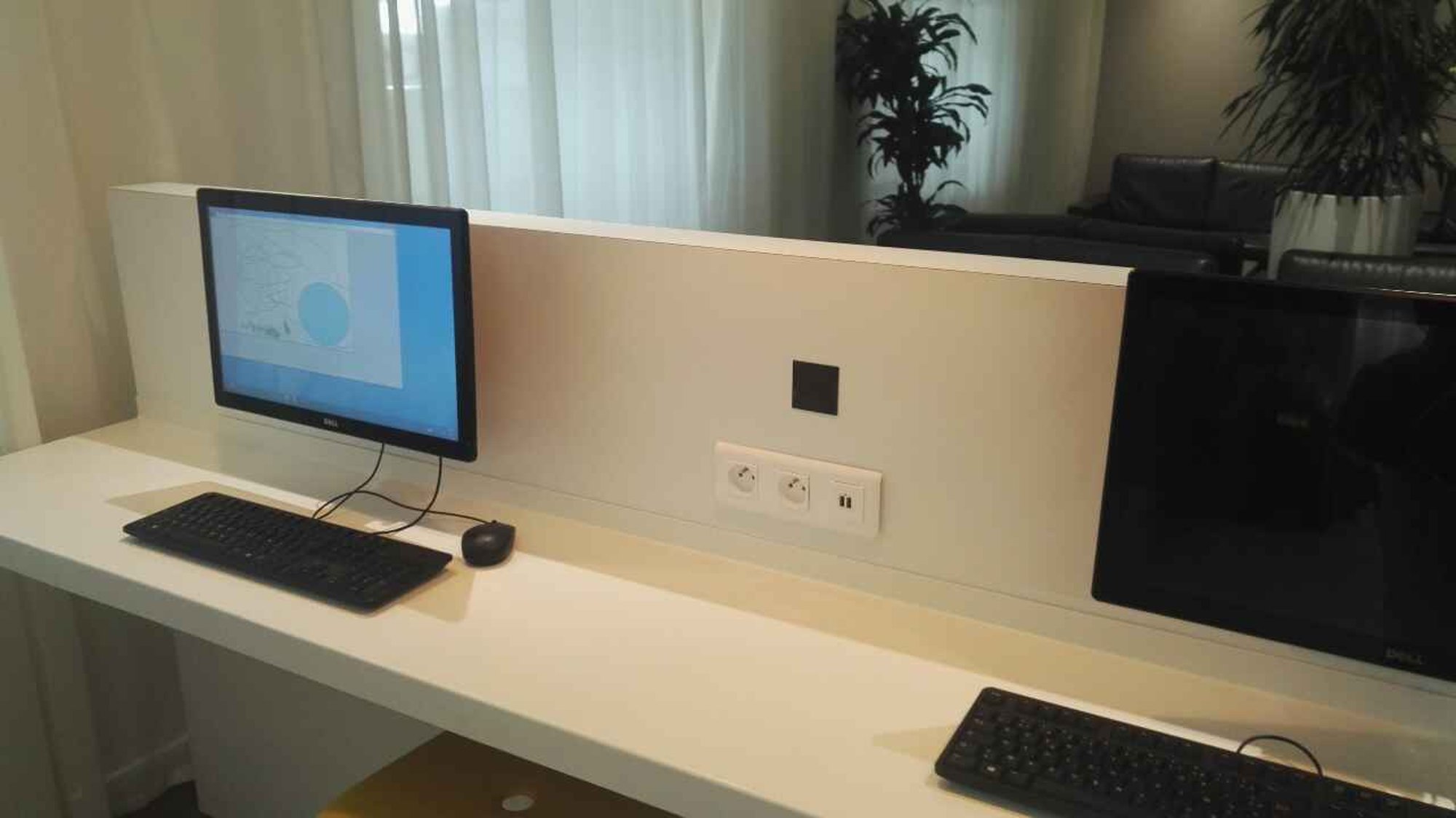 #2 of 5 images of The Library Lounge