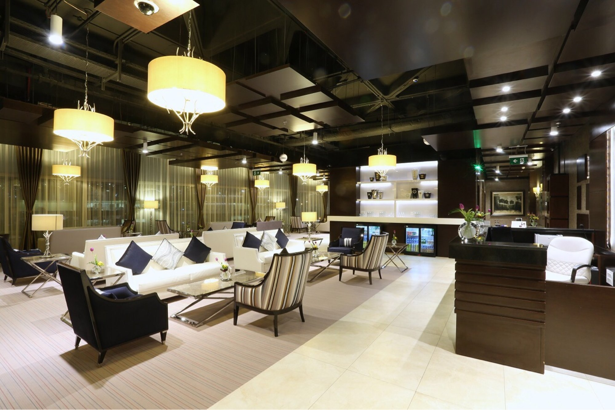 #2 of 5 images of Petra Lounge (Permanently Closed)