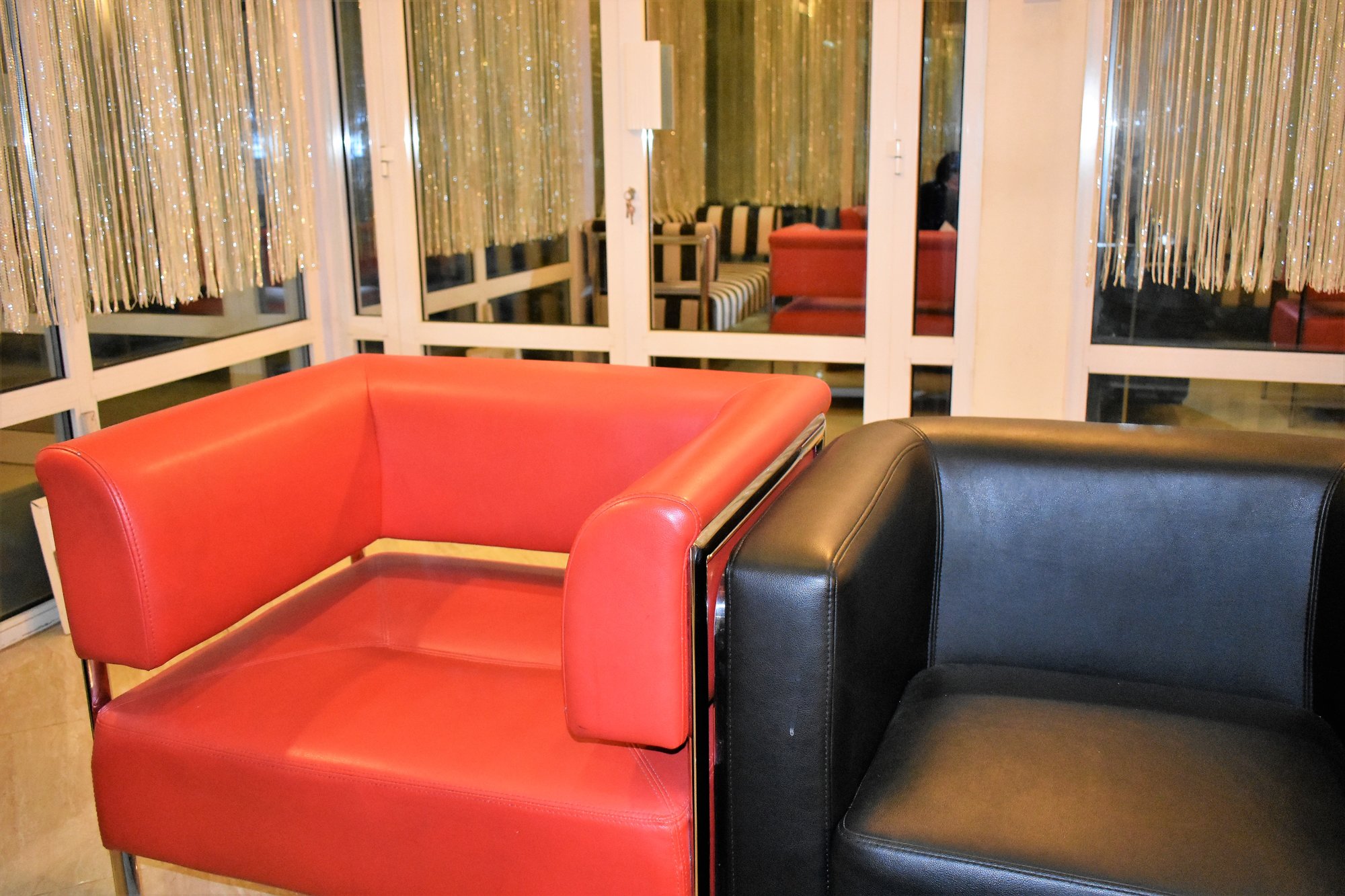 #3 of 5 images of Paradise Arrival Business Lounge