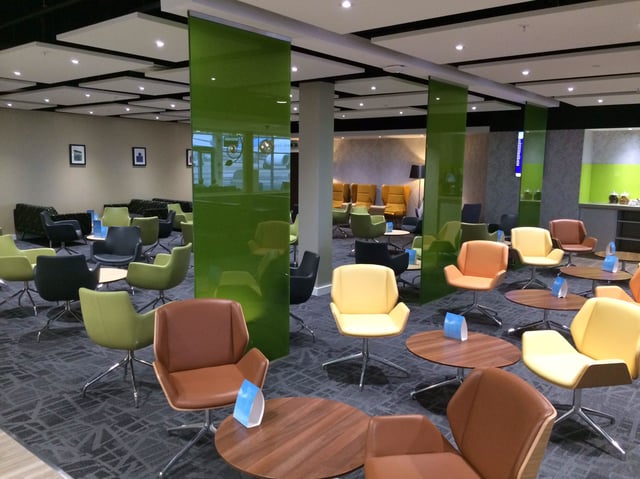 Lounge thumbnail 1