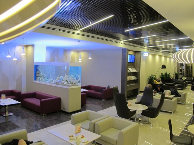 Lounge thumbnail 1