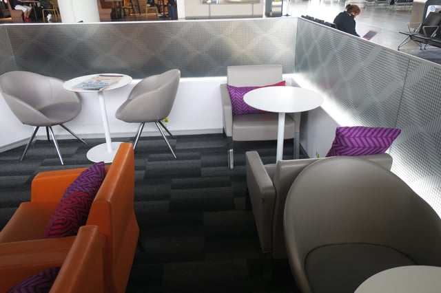 Lounge thumbnail 2
