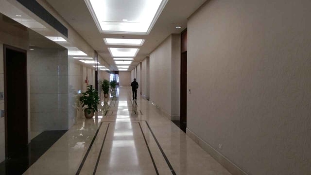 Lounge thumbnail 1