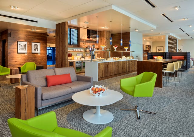 Lounge thumbnail 3