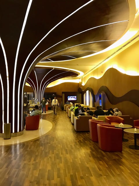 Lounge thumbnail 3
