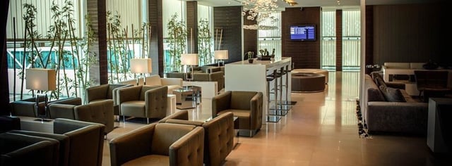 Lounge thumbnail 1