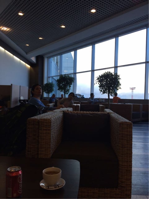 Lounge thumbnail 1