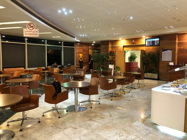 Lounge thumbnail 1