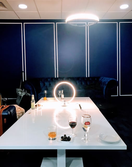 Lounge thumbnail 4