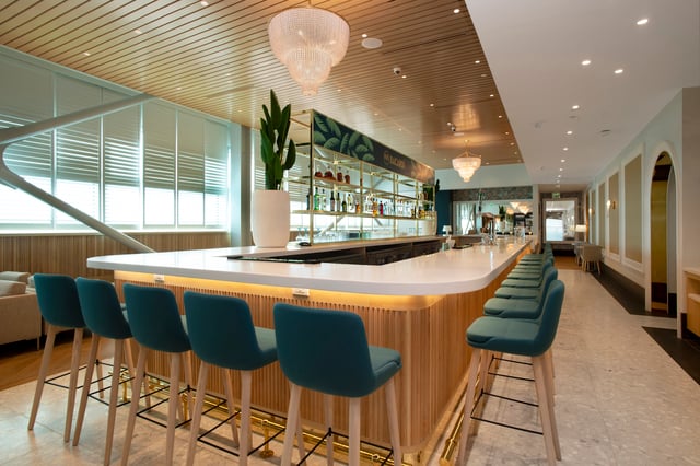 American Express Lounges at L.F. Wade International Airport