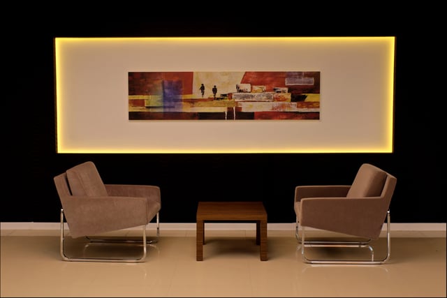 Lounge thumbnail 5