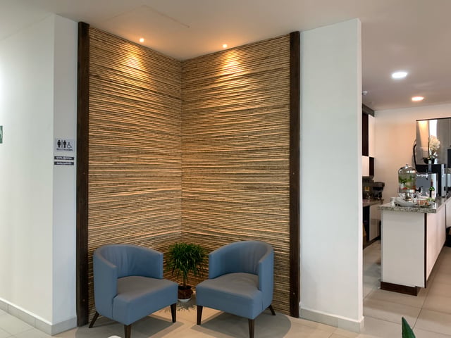 Lounge thumbnail 5