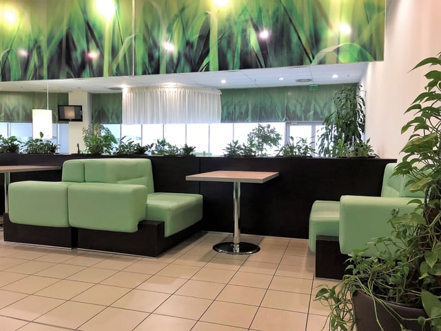 Lounge thumbnail 1