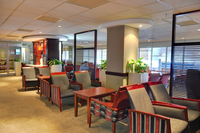 Lounge thumbnail 1