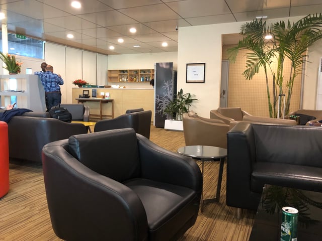 Lounge thumbnail 1