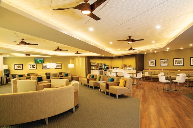 Lounge thumbnail 1