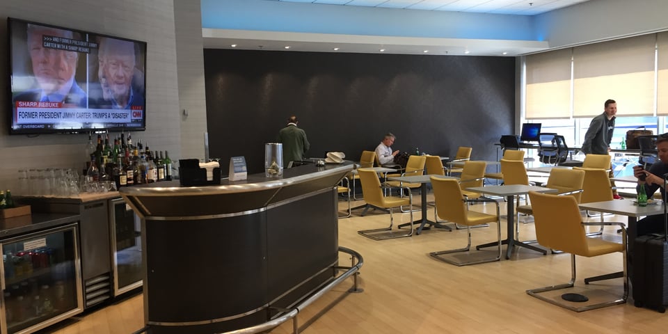 BOS: The Lounge BOS Avis & Photos - Terminal C, Aéroport International ...