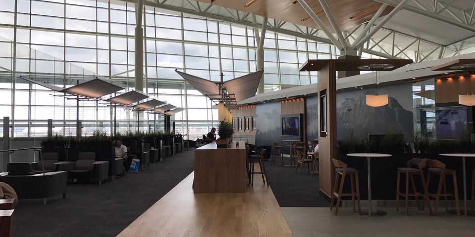 YYC: Aspire Lounge (Transborder) Reviews & Photos - International ...